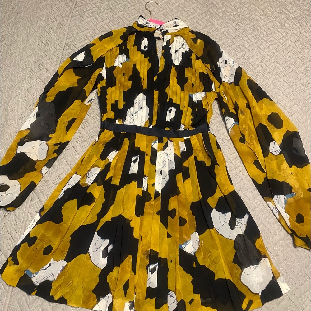 COPY - Bebe dress